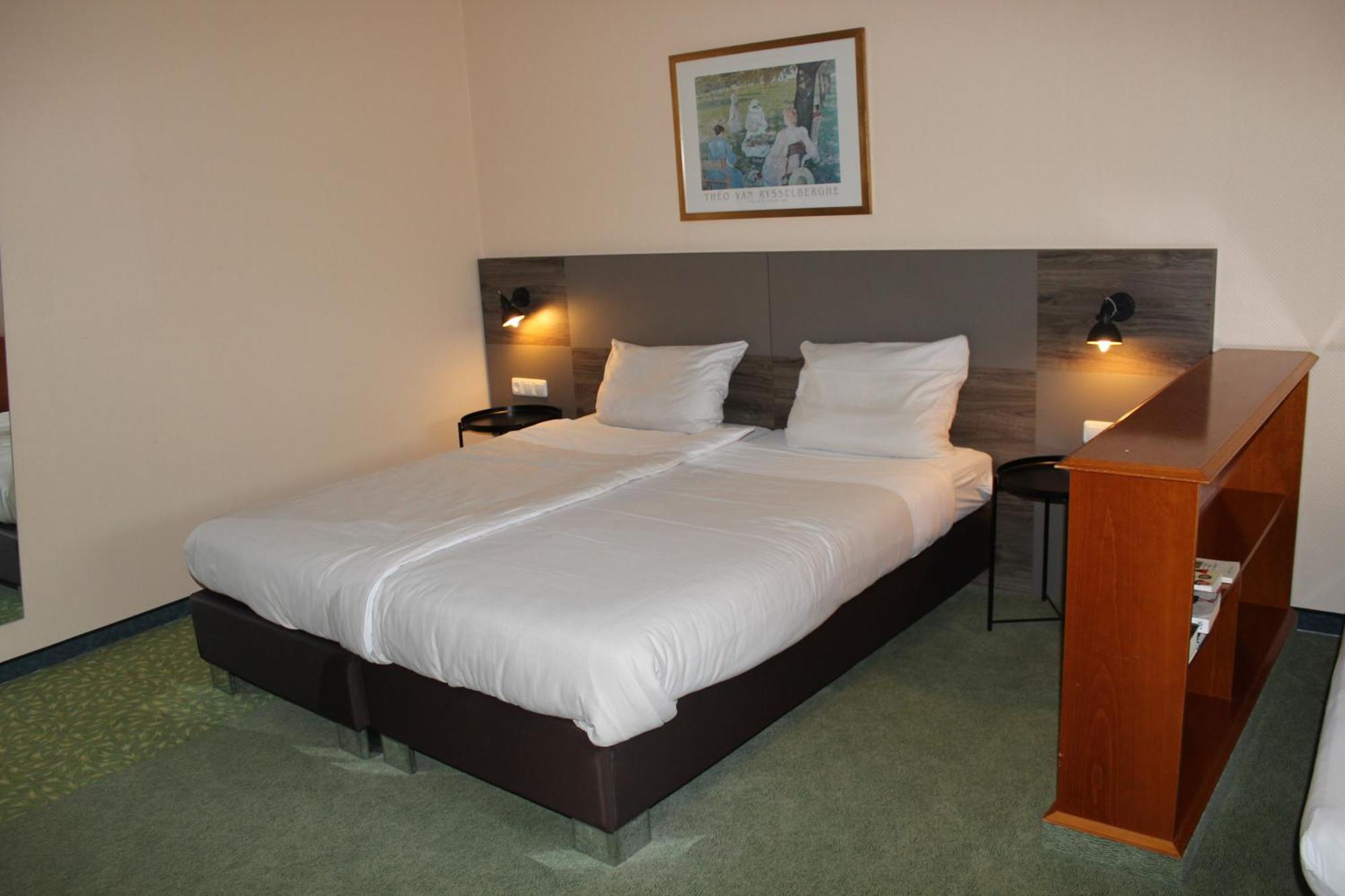 Hotel Am Park ชตัดท์คิลล์ ภายนอก รูปภาพ