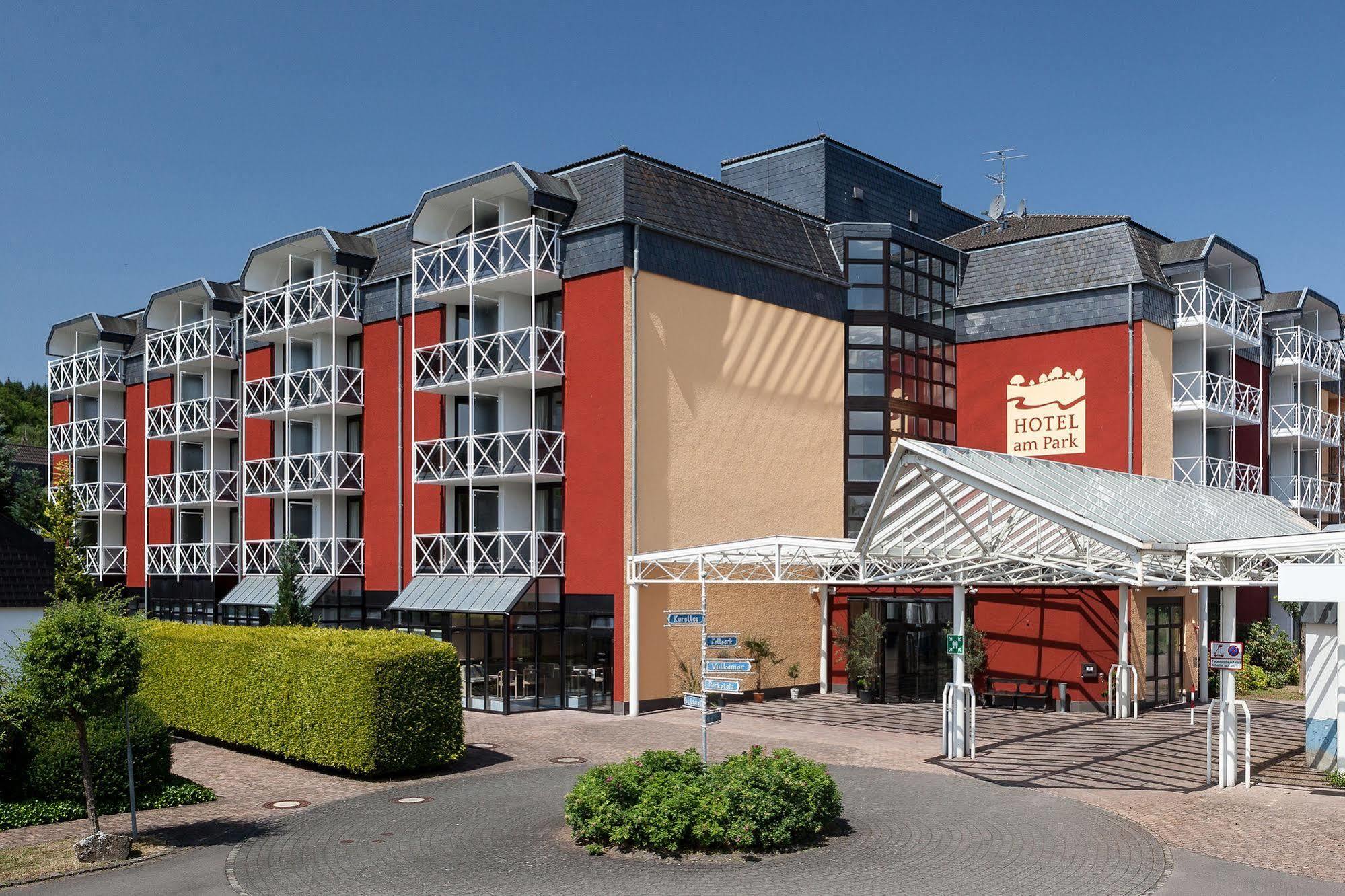 Hotel Am Park ชตัดท์คิลล์ ภายนอก รูปภาพ